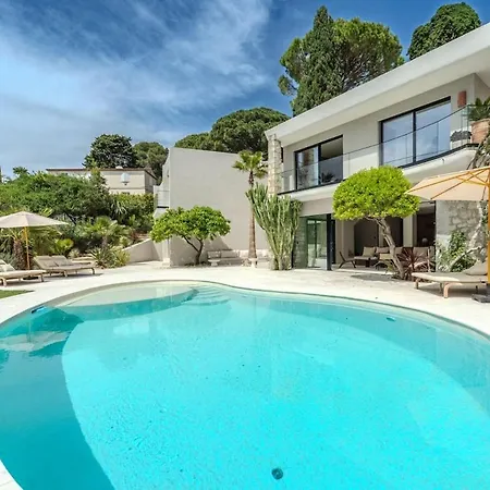 Holiday home New Villa Parcdu Cannes