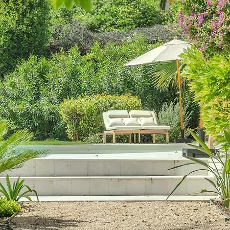 New Villa Parcdu * Cannes